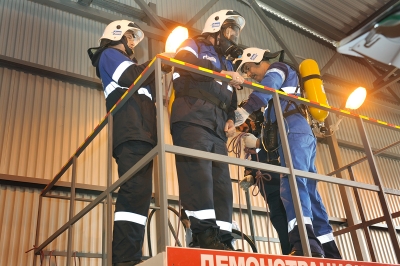 Аварийно-спасательная служба   совершенствует навыки работы в газовых колодцах